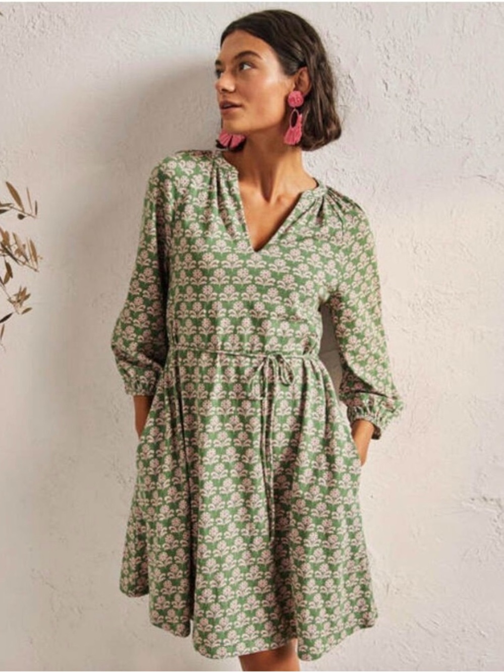 Boden Notch Neck Jersey Mini Dress
